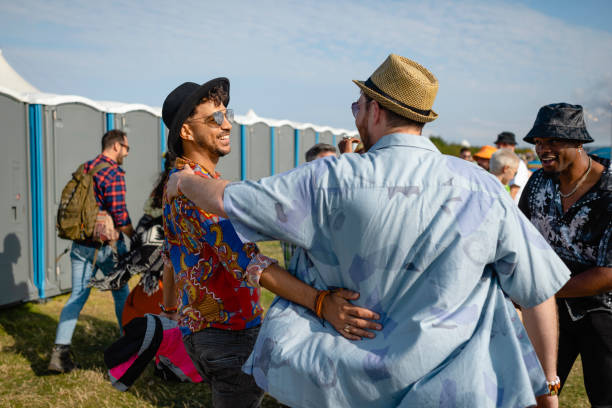 Best Emergency porta potty rental  in North Oaks, MN
